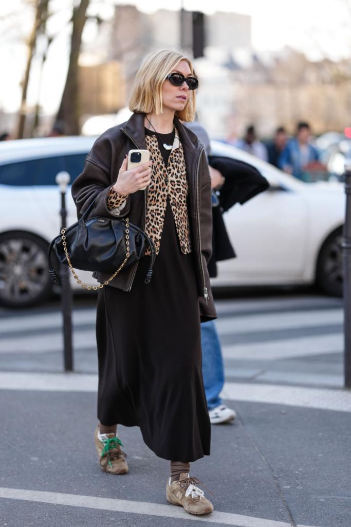 it-sneaker van het seizoen Miu Miu x New balance 