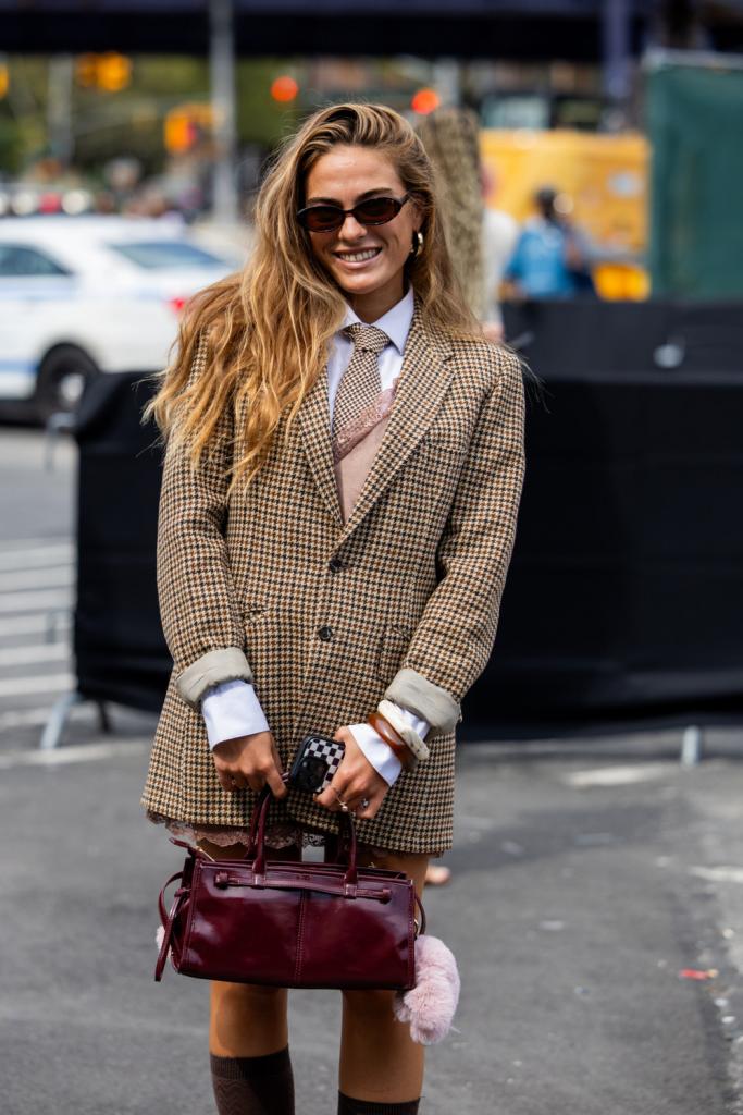 collegecore blazer met ruitjes voor de herfst