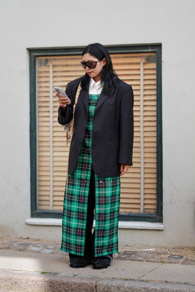 luxe-grungelook met ruitjes voor de herfst