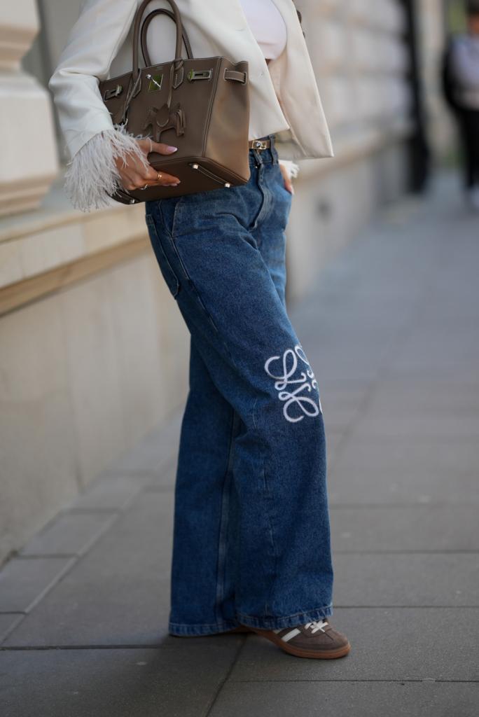 bruine suède sneakers