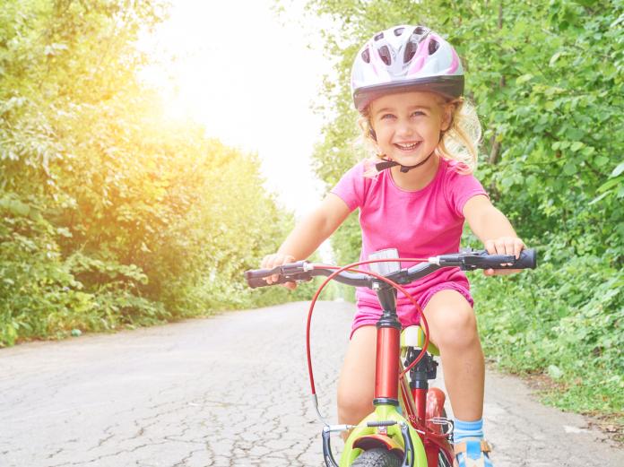 Fietshelmen beschermen onvoldoende volgens Test-Aankoop