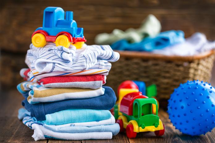 L'avis de maman: une année sans acheter de vêtements neufs, c'est possible!