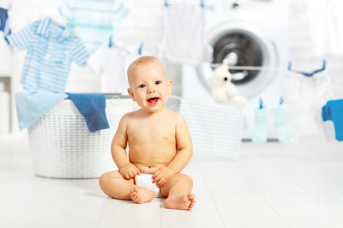 L'astuce pour faire sécher facilement les bodys de bébé