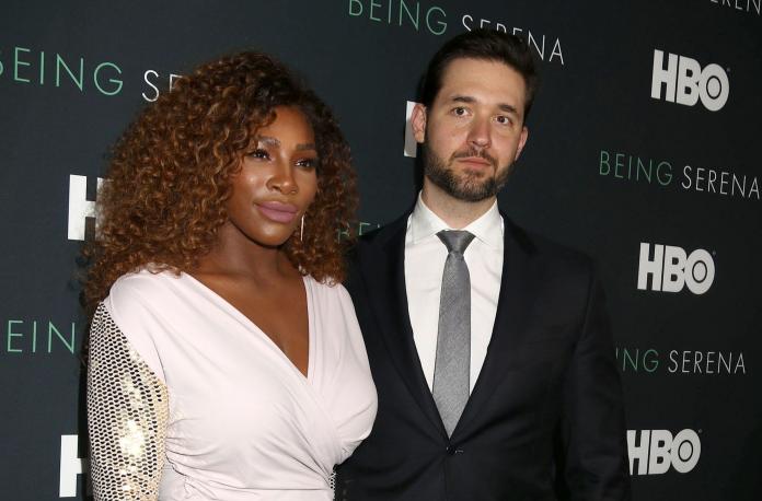 Serena Williams confie souffrir de dépression post-partum
