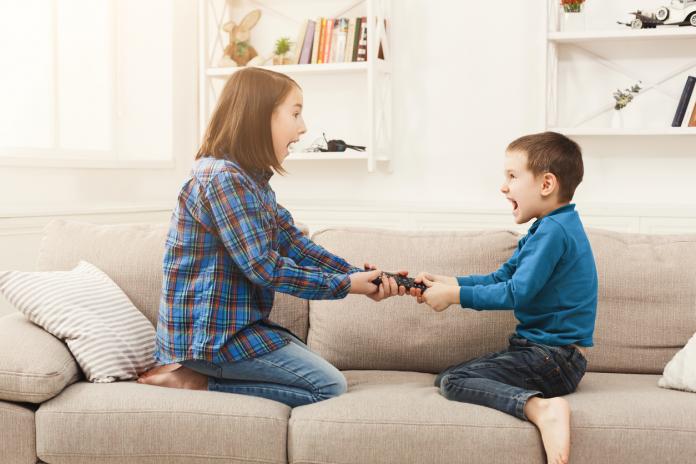 5 sujets de dispute entre frères et sœurs