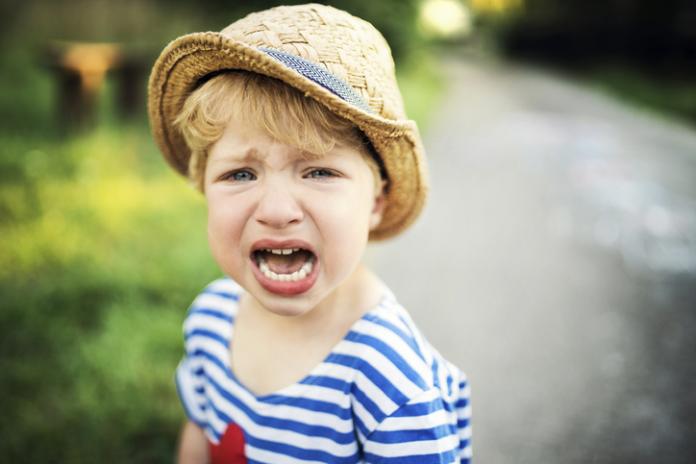 huilend kind absurde redenen waarom kinderen huilen