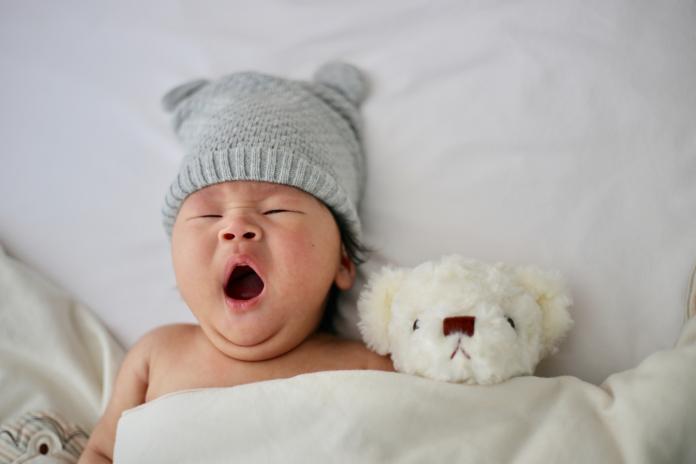 Passage à l'heure d'hiver: 4 conseils pour le sommeil de votre bébé