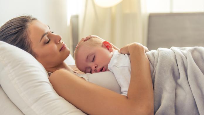 Bij Moeder Slapen Is Beter Voor Gezondheid Van Baby Libelle Mama