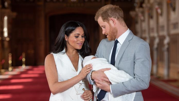 Pourquoi Meghan et Harry ont-ils choisi le prénom Archie pour leur enfant?