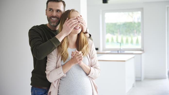 Le Push Present, la dernière tendance parentale séduisante