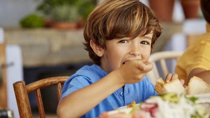 Assiette d'un enfant