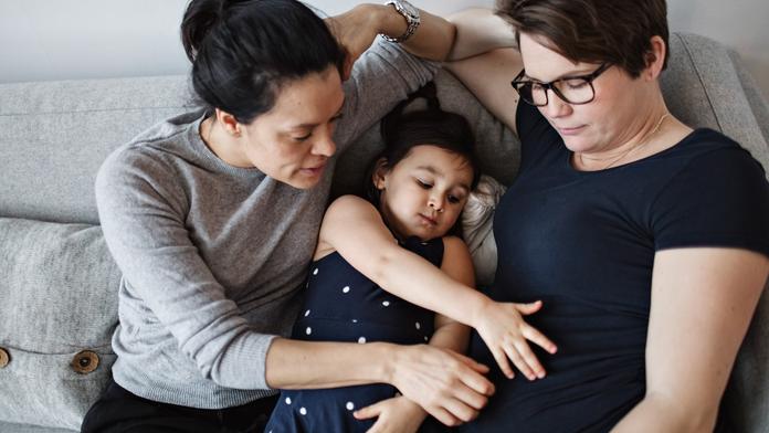 Comment Preparer Son Aine E A L Arrivee D Un Petit Frere Ou D Une Petite Sœur Femmes D Aujourd Hui Mamans