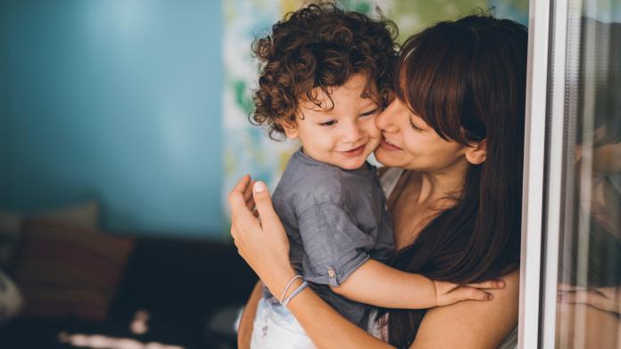 Portrait of mother and son Unconditional love seksualiteit bij kleuters