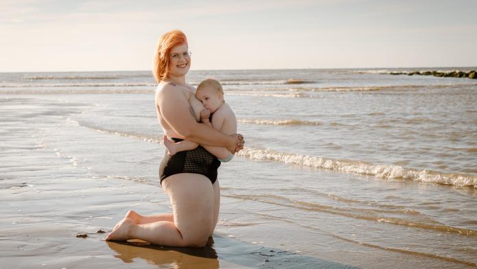 MOTHERHOOD STORIES 2022