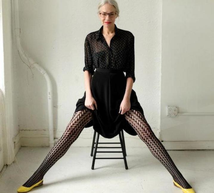 American Apparel 62-jarig Model