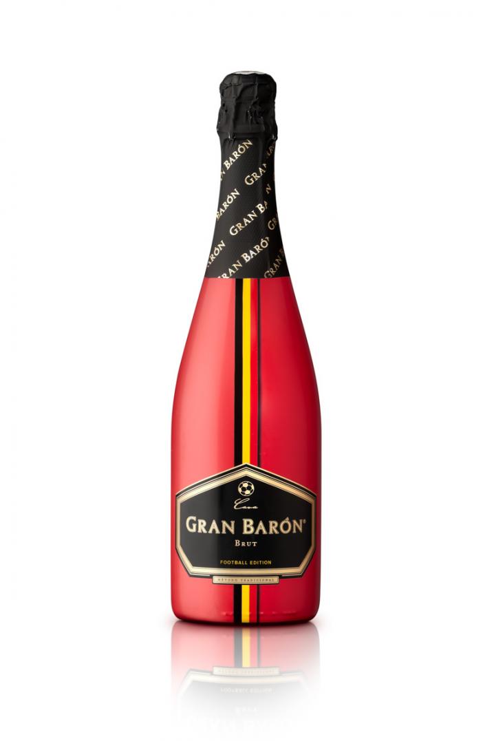 Flair-proof Cava's