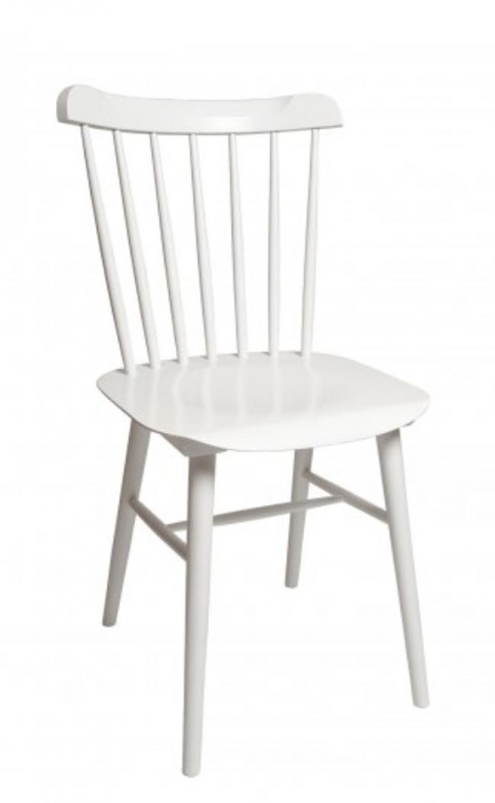 Wit gelakte stoel uit beukenhout - € 85