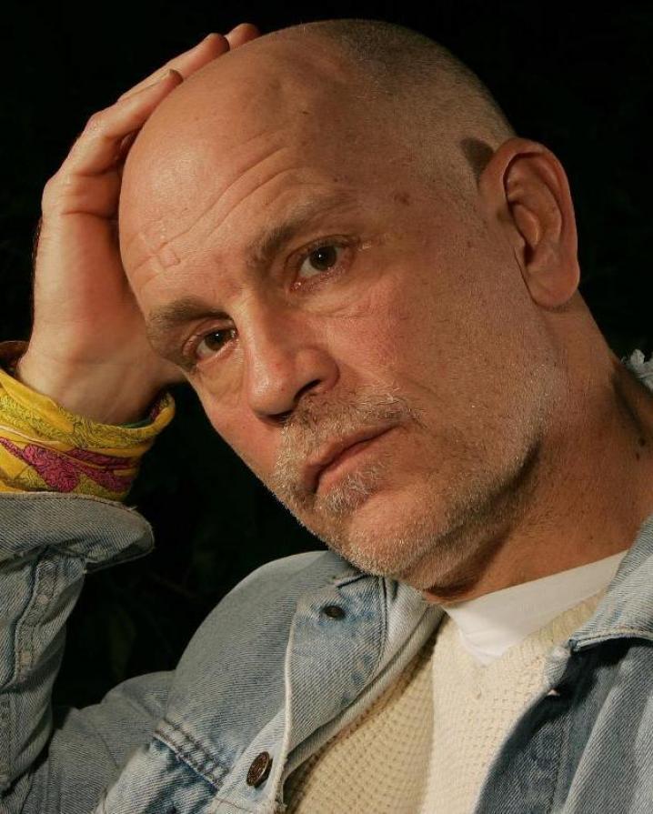 On aurait tremblé aussi avec John Malkovich