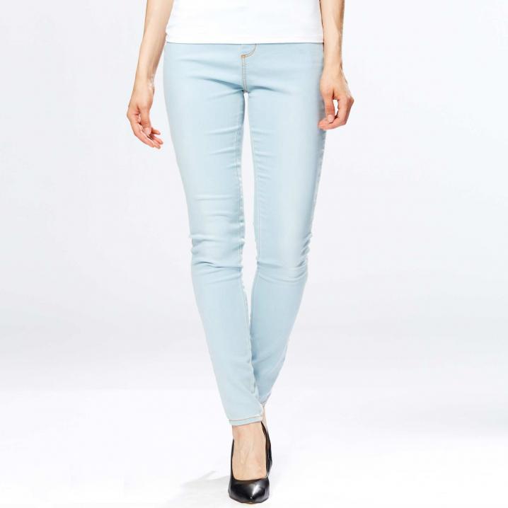 Lichtblauwe skinny jeans
