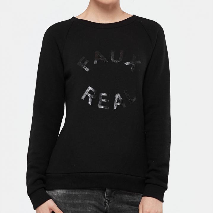 Zwarte sweater met tekst