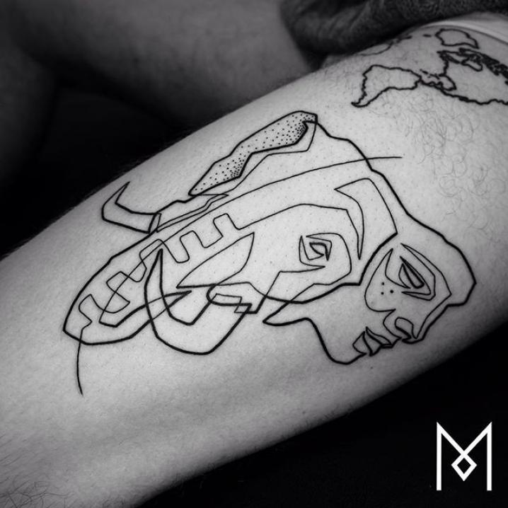 Tattoos uit één lijn