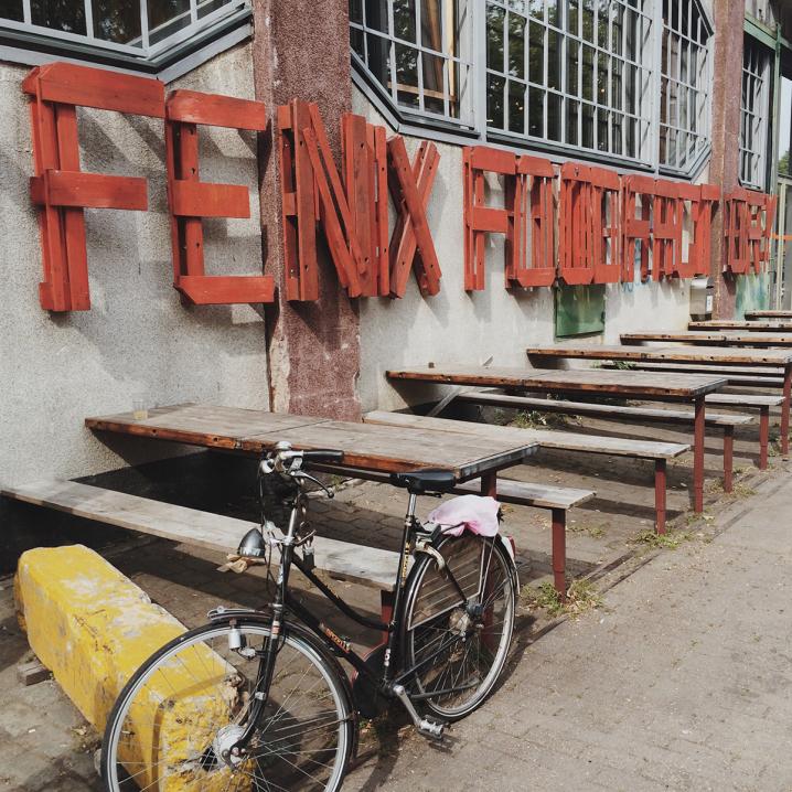 Le Fenix Food Factory