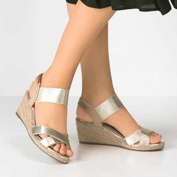 Metallic sandalen met sleehak