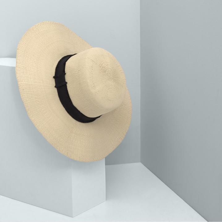 Chapeau