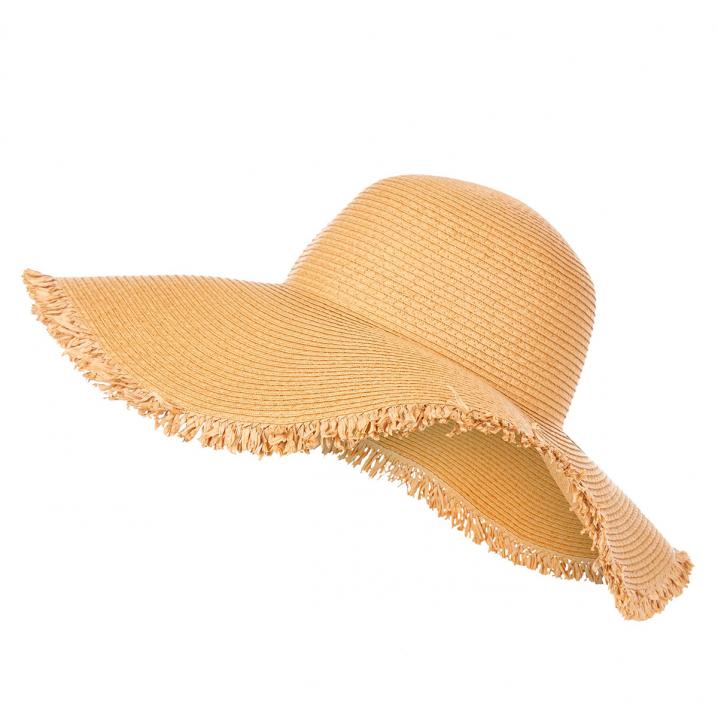 Un chapeau