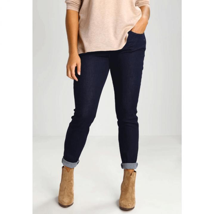 Zalando Essentials Curvy