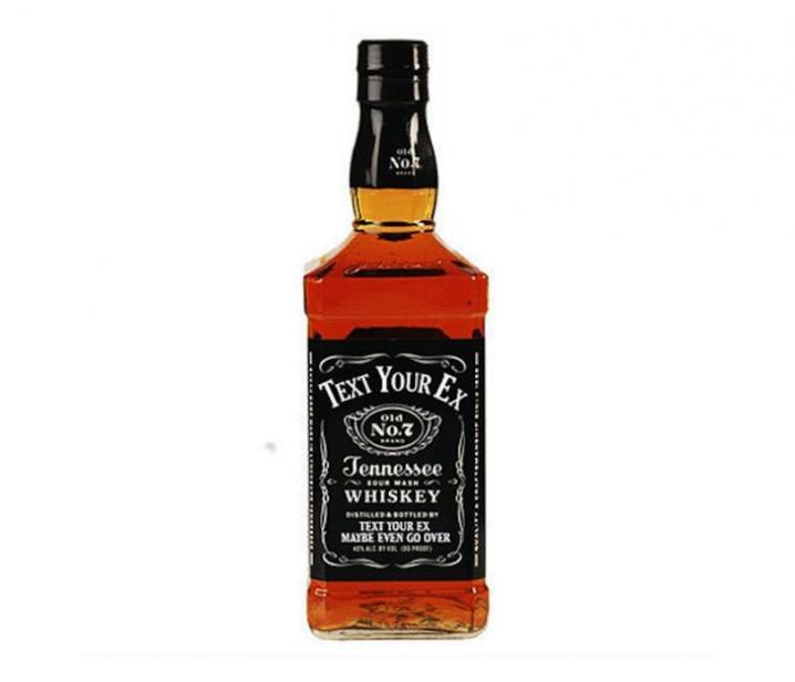 La bouteille de Jack Daniels…