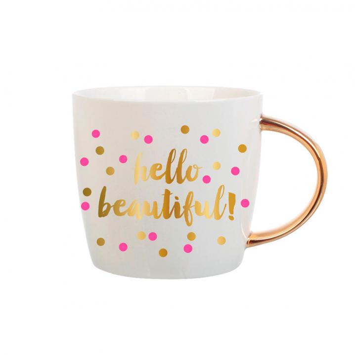 Une tasse remplie de compliments