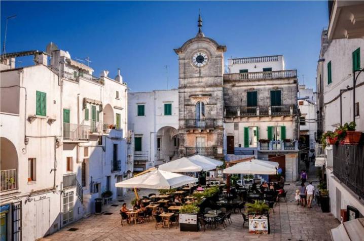 Ville Italienne Celebre Pour Ses Truffes Blanches