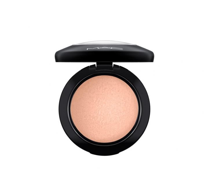 Mineralize blush in 'Dainty'
