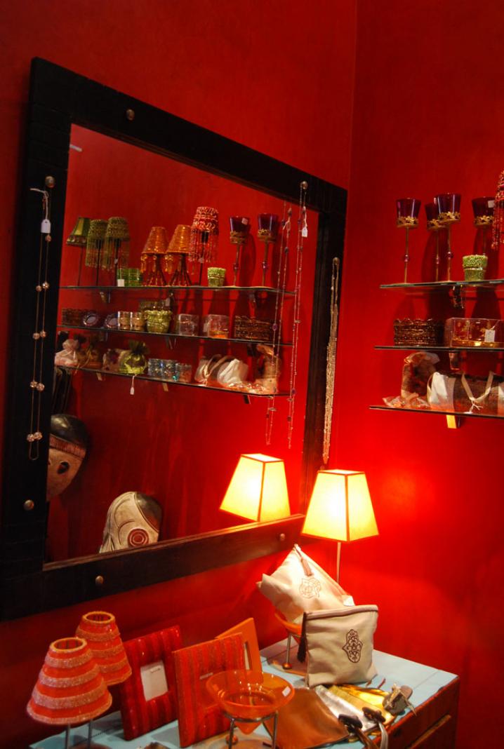 gueliz   maison rouge