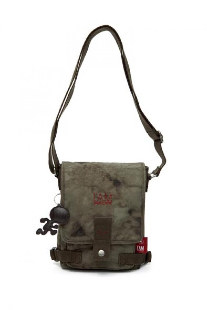 IAM BAGS PACKSHOT 17