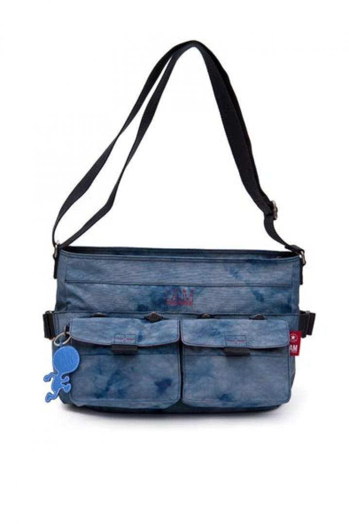 IAM BAGS PACKSHOT 16