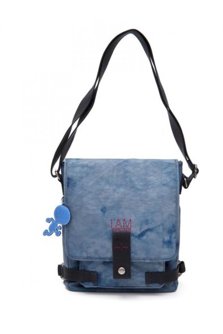 IAM BAGS PACKSHOT 18