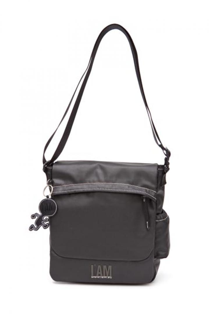 IAM BAGS PACKSHOT 23