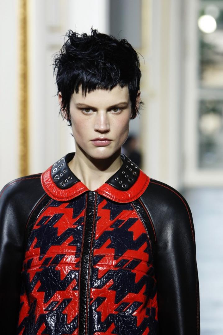 Balenciaga 2 682x1024