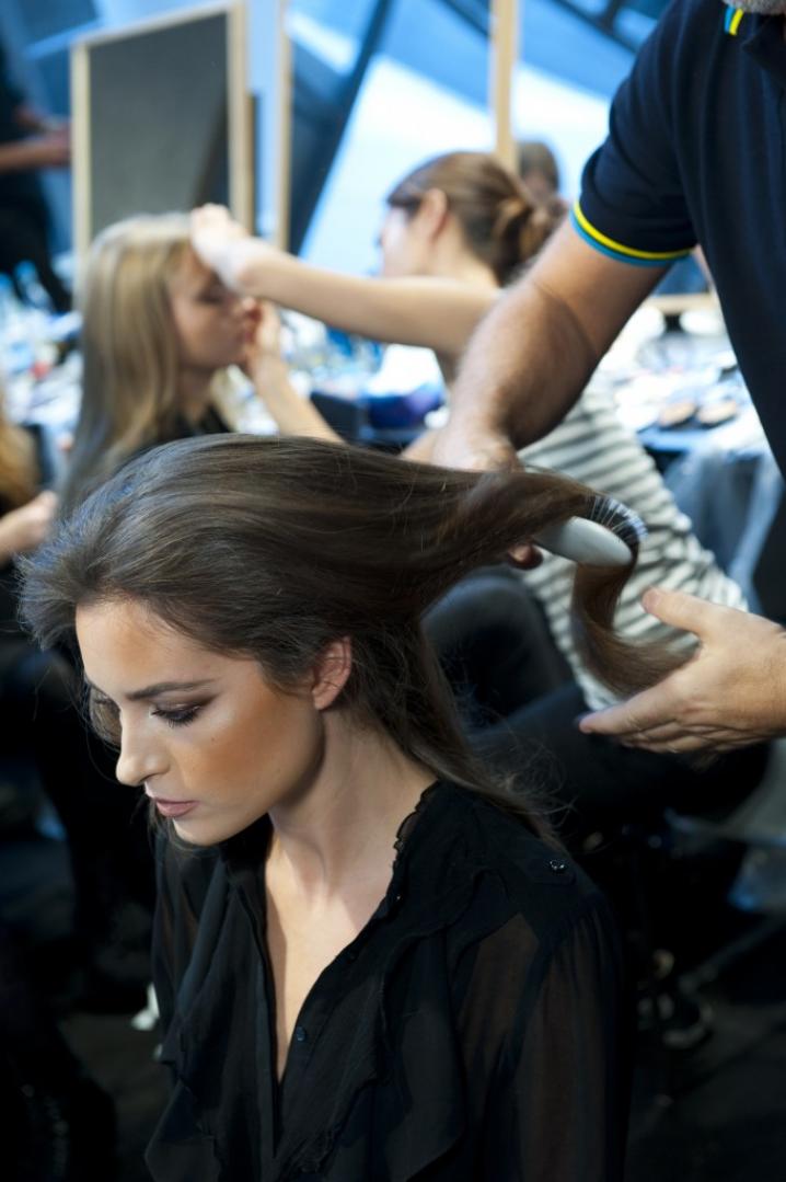 Blumarine behind the scenes 681x1024