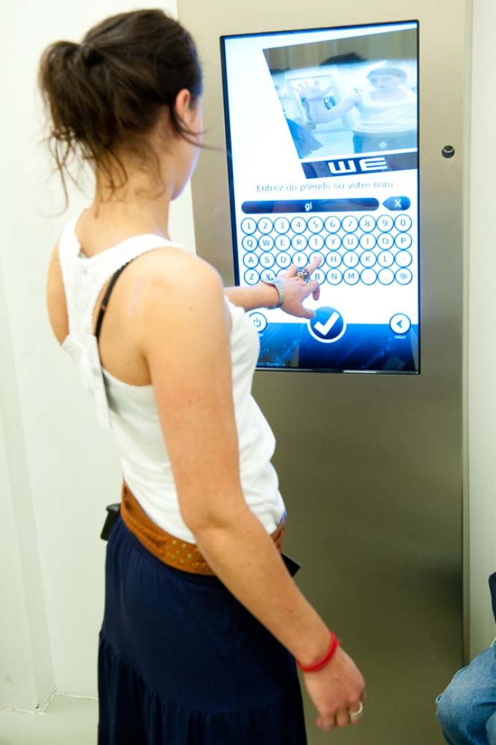 WE STYLE ADVISOR   Copyright @ Filip De Smet 0049