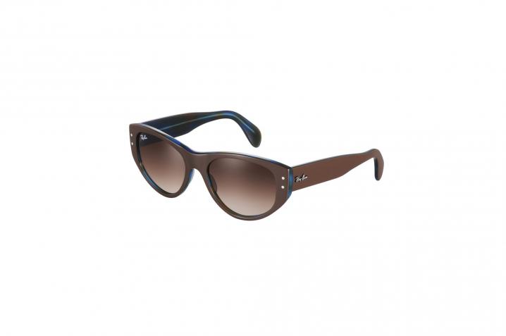 Ray Ban 09 140EUR