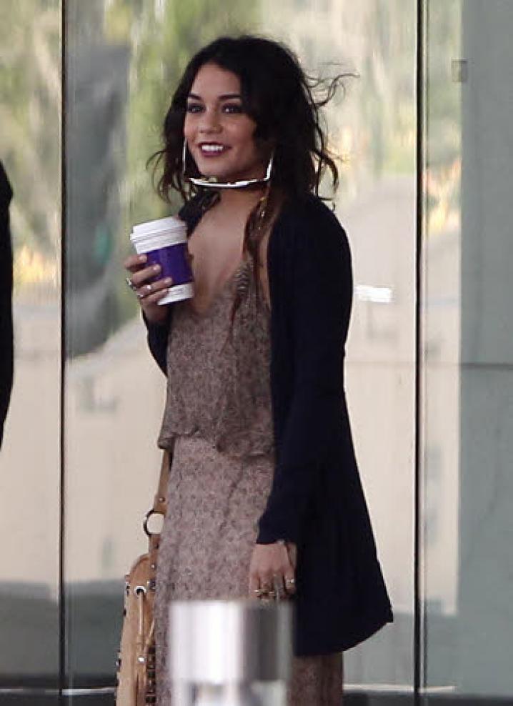 vanessa hudgens nouvelle coupe de cheveux (9)
