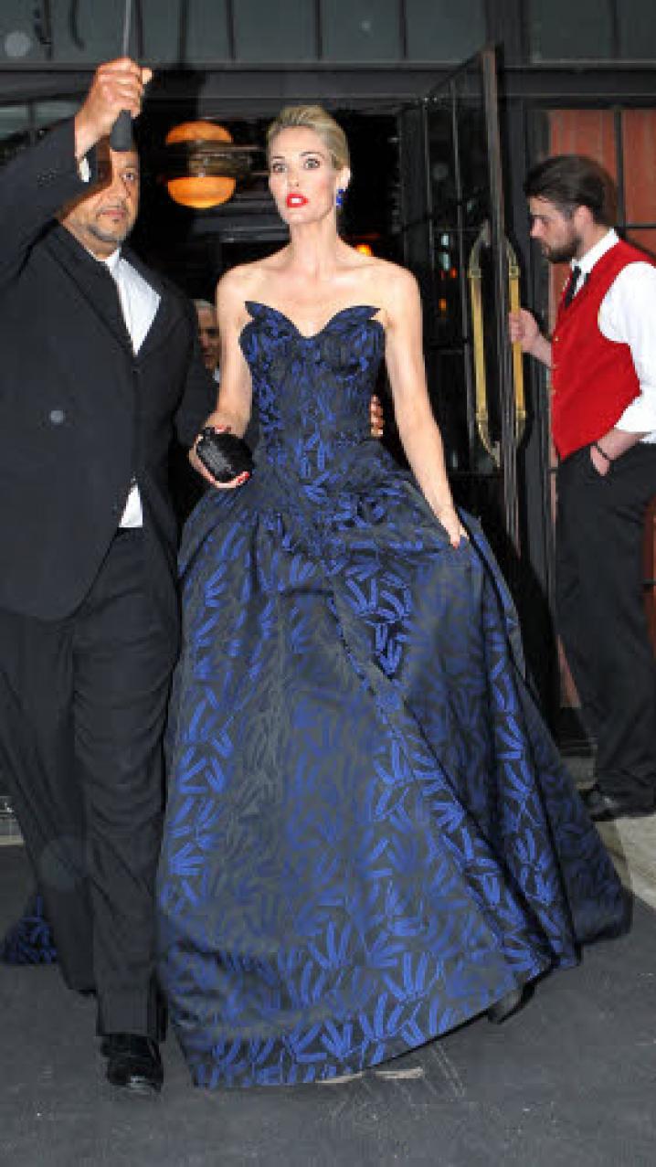 Reporters 3 celebs metgala 3