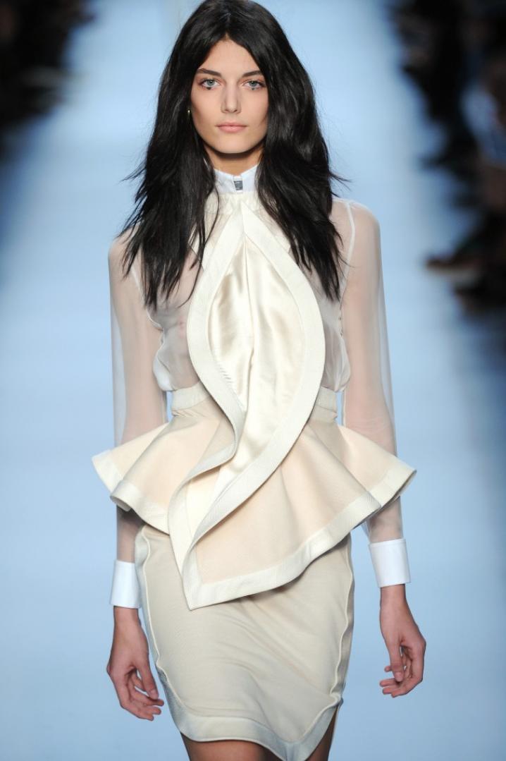 SS12 Givenchy1 681x1024