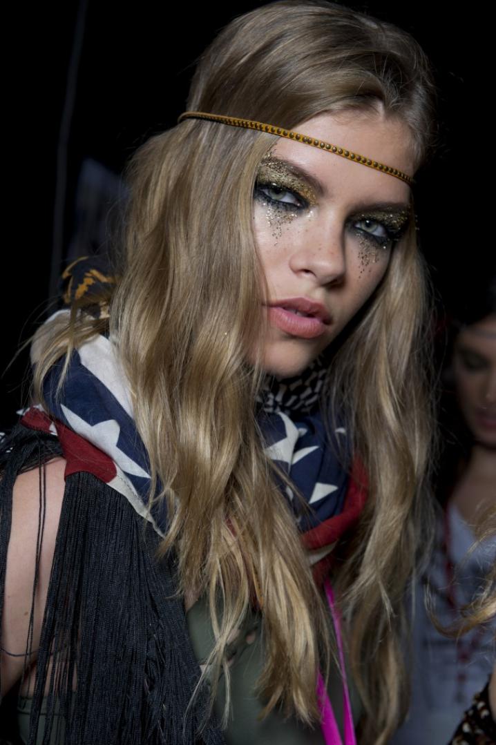 SS12B MoschinoCheapChic 2 681x1024