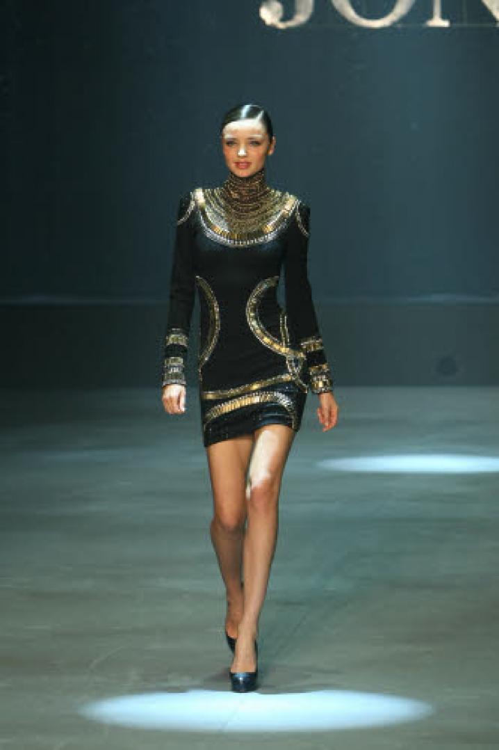 defile David Jones (12)