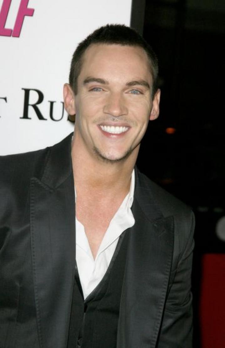 4653 Jonathan Rhys Meyers