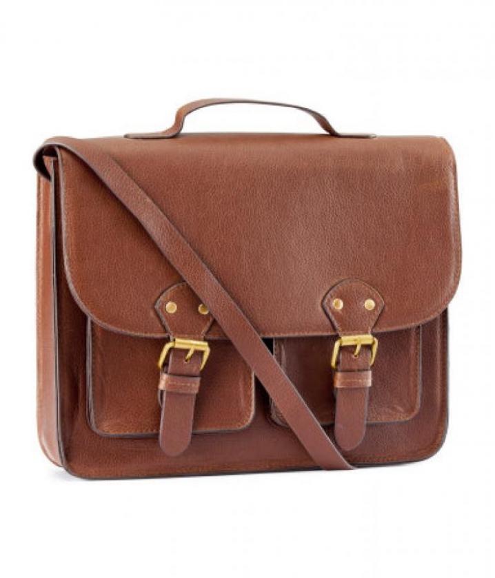 H M 2495 EUR